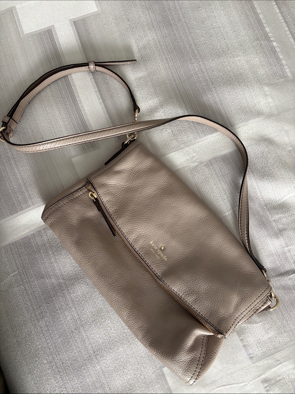 Kate Soade Leather Crossbody Bag Taupe